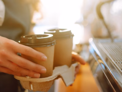 ¿Cuánto cuesta abrir una cafetería en Bolivia? Equipos, inversión y rentabilidad en 2026